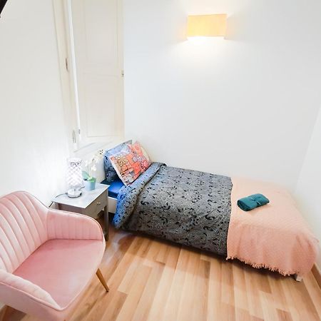 Private Rooms By La Rambla Barcellona Esterno foto